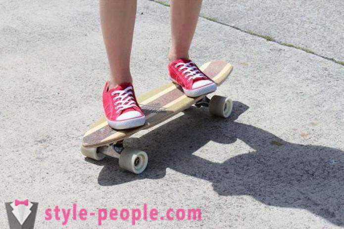 Formuláře skateboardy: přehled modelů, rozdíly, vlastnosti, výběr
