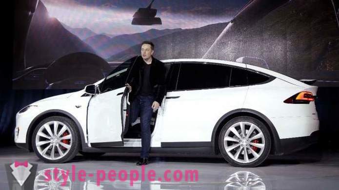 Auta z garáže Elon Musk