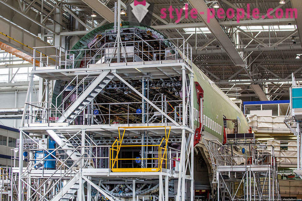 Výrobní proces největších světových dopravních letadel