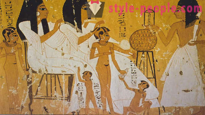 Jak se generace žen ve starověkém Egyptě