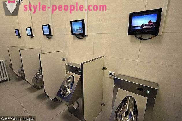 V Číně, tam byla toaleta se systémem inteligentního rozpoznání obličeje