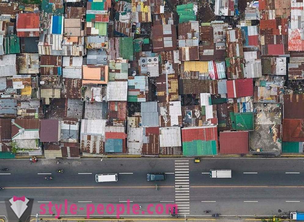 Slumech Manila ptačí perspektivy