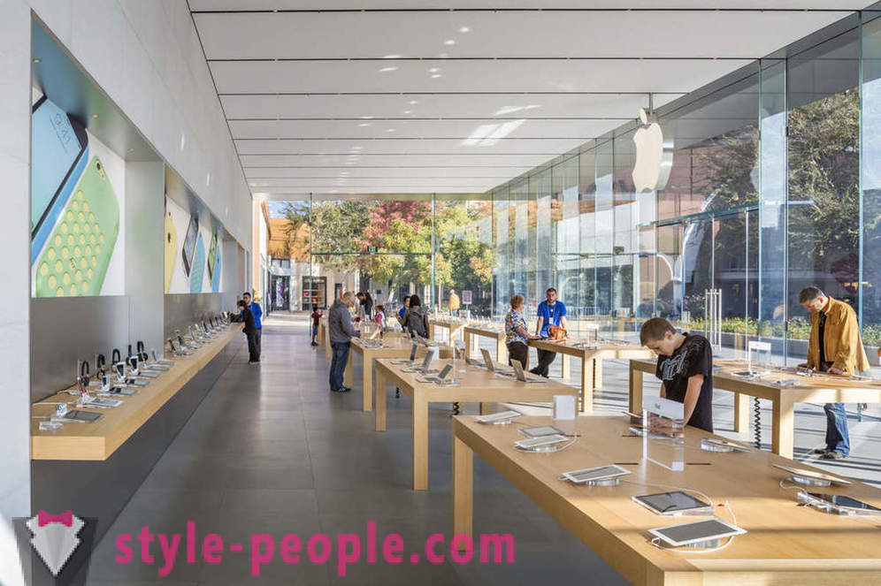 Apple Architecture v Kalifornii