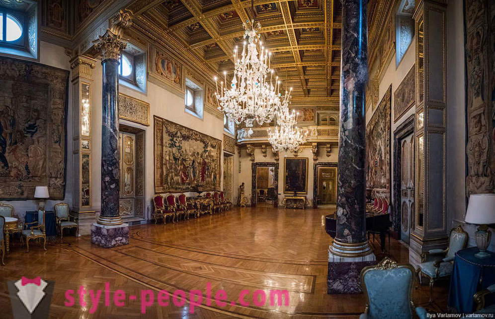 Ruský velvyslanec rezidence v Římě: největší a nejkrásnější!