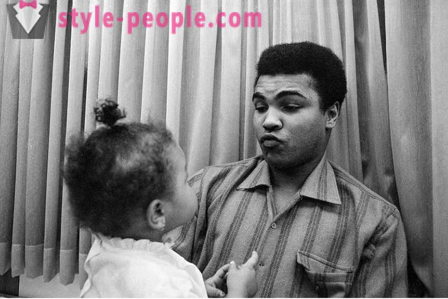 Narozeniny největší: Muhammad Ali mimo ring