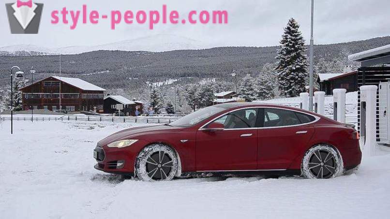 Tesla Motors se připravuje na oficiálním vydáním na ruském trhu