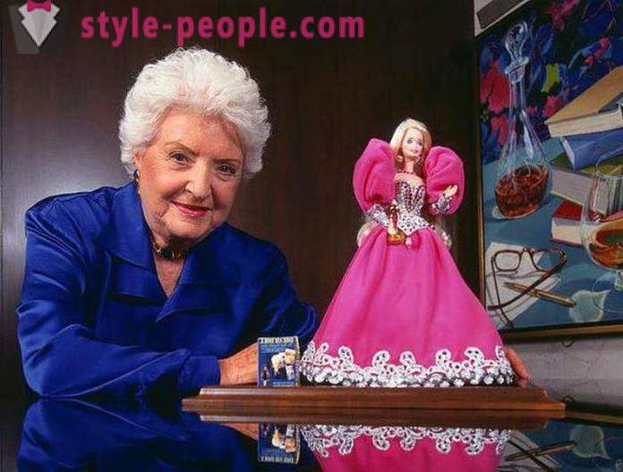 Osobní drama tvůrce Barbie panenka, proč Ruth Handler a ztratil podnikání a děti