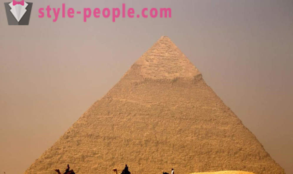 Kde ve skutečnosti pyramid v Egyptě