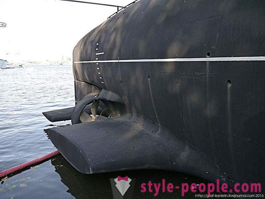 Ve skutečnosti uspořádány ponorky