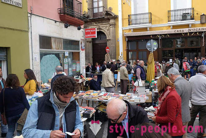 Progudka na bleší trh ve Španělsku