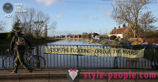 Záplavy v jihozápadní Anglii