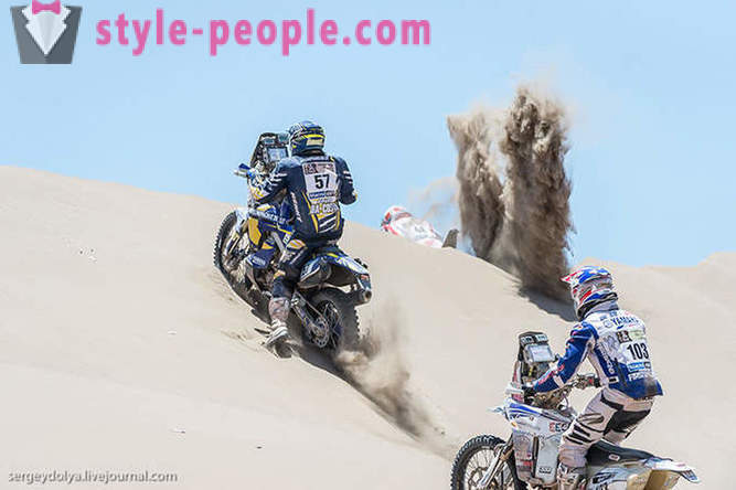 Dakar 2014 Nebezpečné závod v chilské poušti