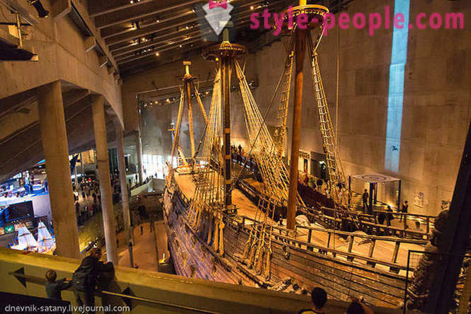 Prohlídka muzea jediná loď ze XVII století