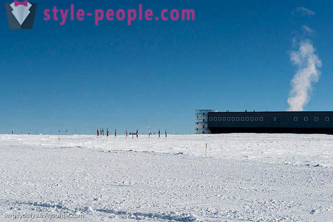 Antarktické stanice na jižním pólu