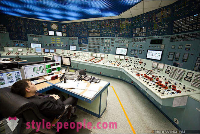 Prohlídka Kola jaderné elektrárny