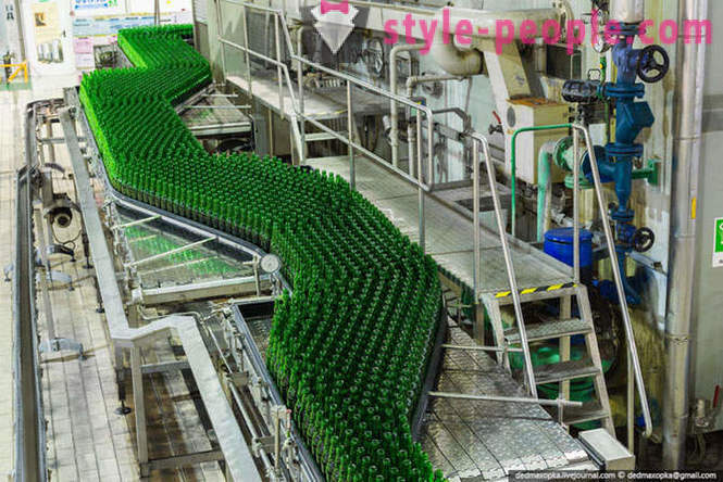 Jak vyrobit Heineken pivo v Rusku