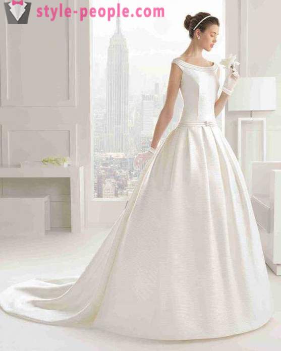 Saténové svatební šaty a jeho funkce