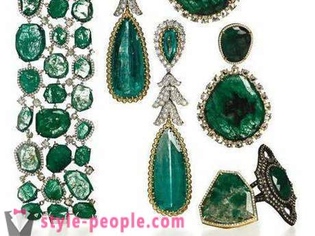 Zelené drahokamy: smaragd, Demantoid, turmalín
