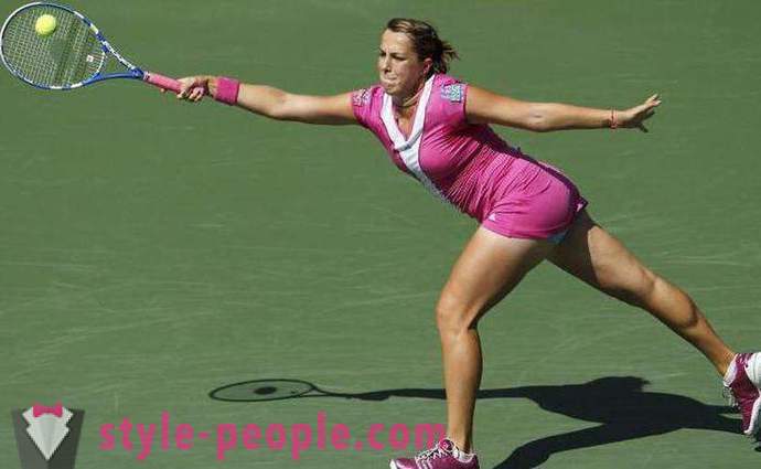 Ruská tenistka Anastasia Pavlyuchenkova: životopis, sportovní kariéry, osobní život
