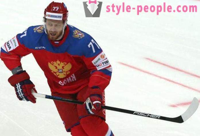 Anton Bělov ruský hokej: biogrfiya, sportovní kariéry, osobní život