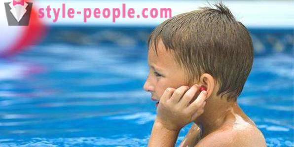 Špunty do uší pro plavání: použití funkcí