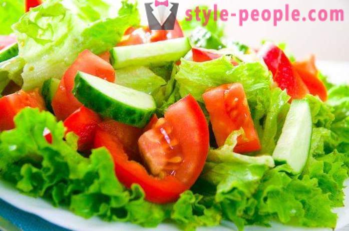 Dietní salát dietní: vaření receptů s fotografiemi. lehké saláty