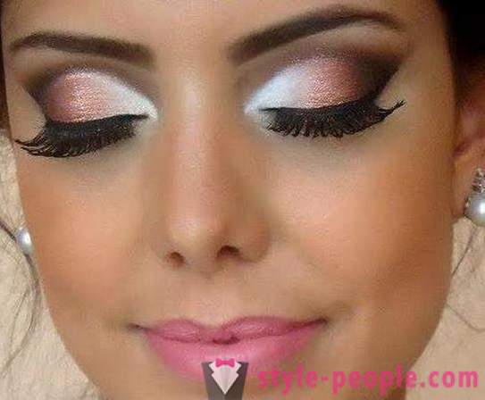 Make-up pro inkrementální zvýšení oko (viz foto). Make-up pro hnědé oči zvýšit oko