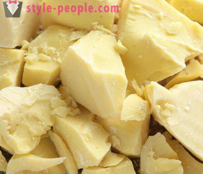 Užitečné vlastnosti bambucké máslo. Bambucké máslo obličej a vlasy: aplikace a recenze