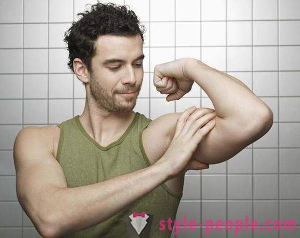 Jak se staví biceps doma? Jak se staví biceps bez činek - cviky