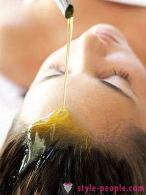 Jojobový (olej) - používá se v péči o pleť a vlasy