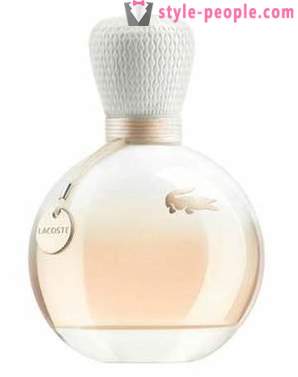 Nový parfém „Lacoste“. Ženských snů v jedné lahvi